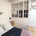 Lila Каркассонн