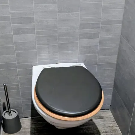 Lila - Wi-fi, Climatisation, Cafe & Petites Attentions 펜션 카르카손