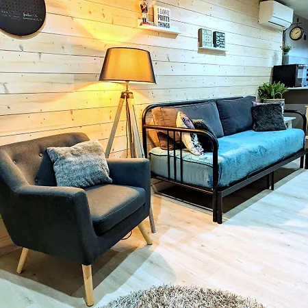 Lila - Wi-fi, Climatisation, Cafe & Petites Attentions 펜션