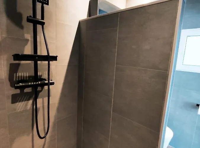 Lila カルカソンヌ