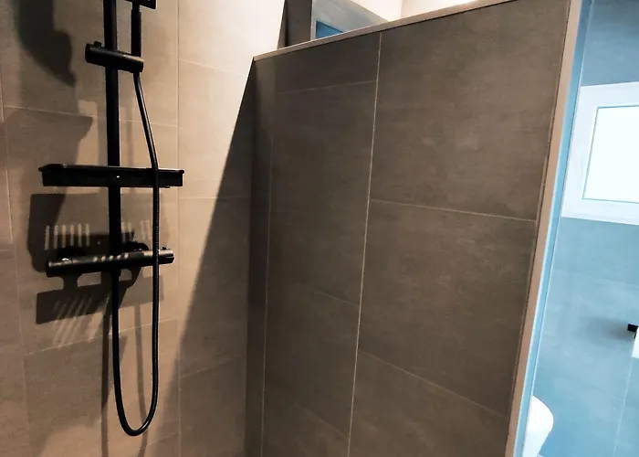 Lila カルカソンヌ